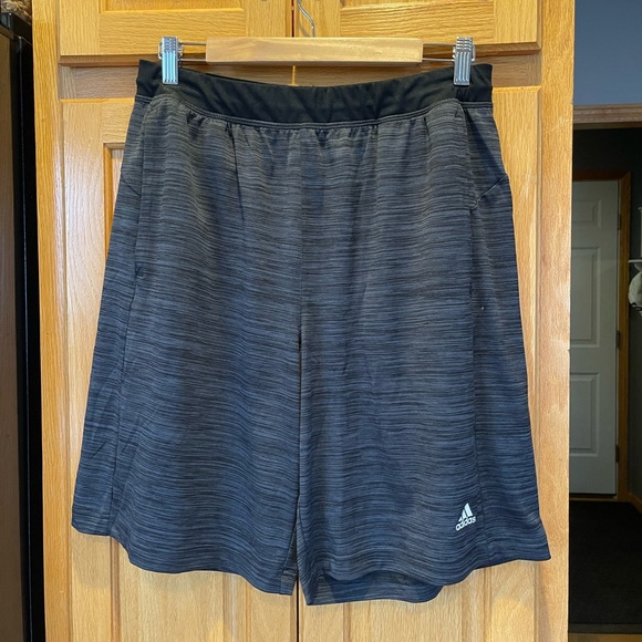 Mens Adidas Athletic Shorts - Large - Picture 1 of 2